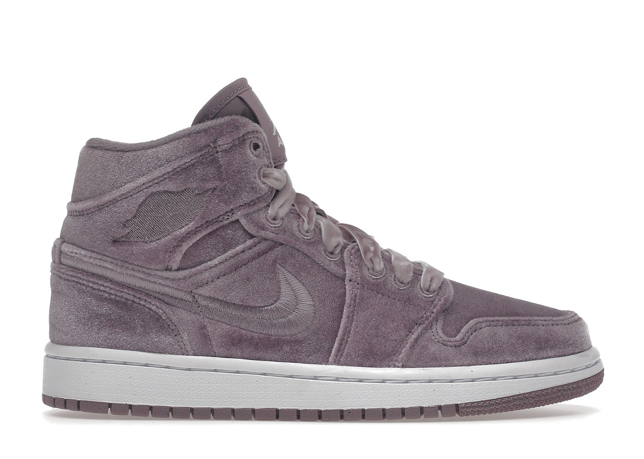 Air Jordan 1 Mid SE Purple Velvet (W)