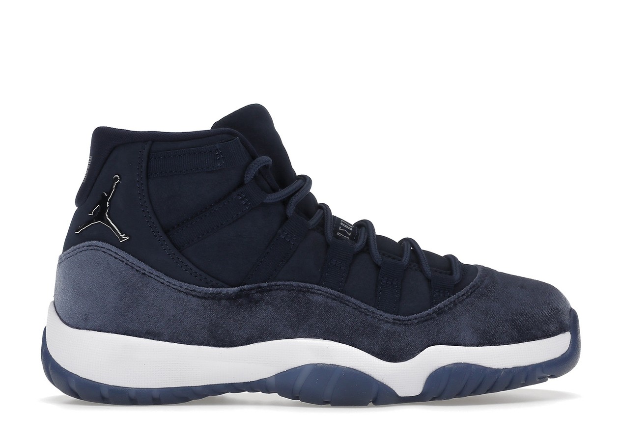 Jordan 11 Retro Midnight Navy (W)