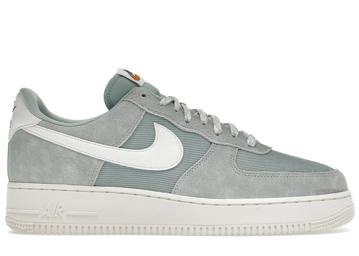 Nike Air Force 1 Low '07 LV8 Certified Fresh Enamel Green