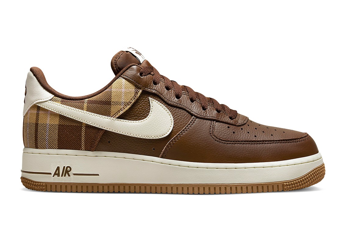 Nike Air Force 1 Low Plaid