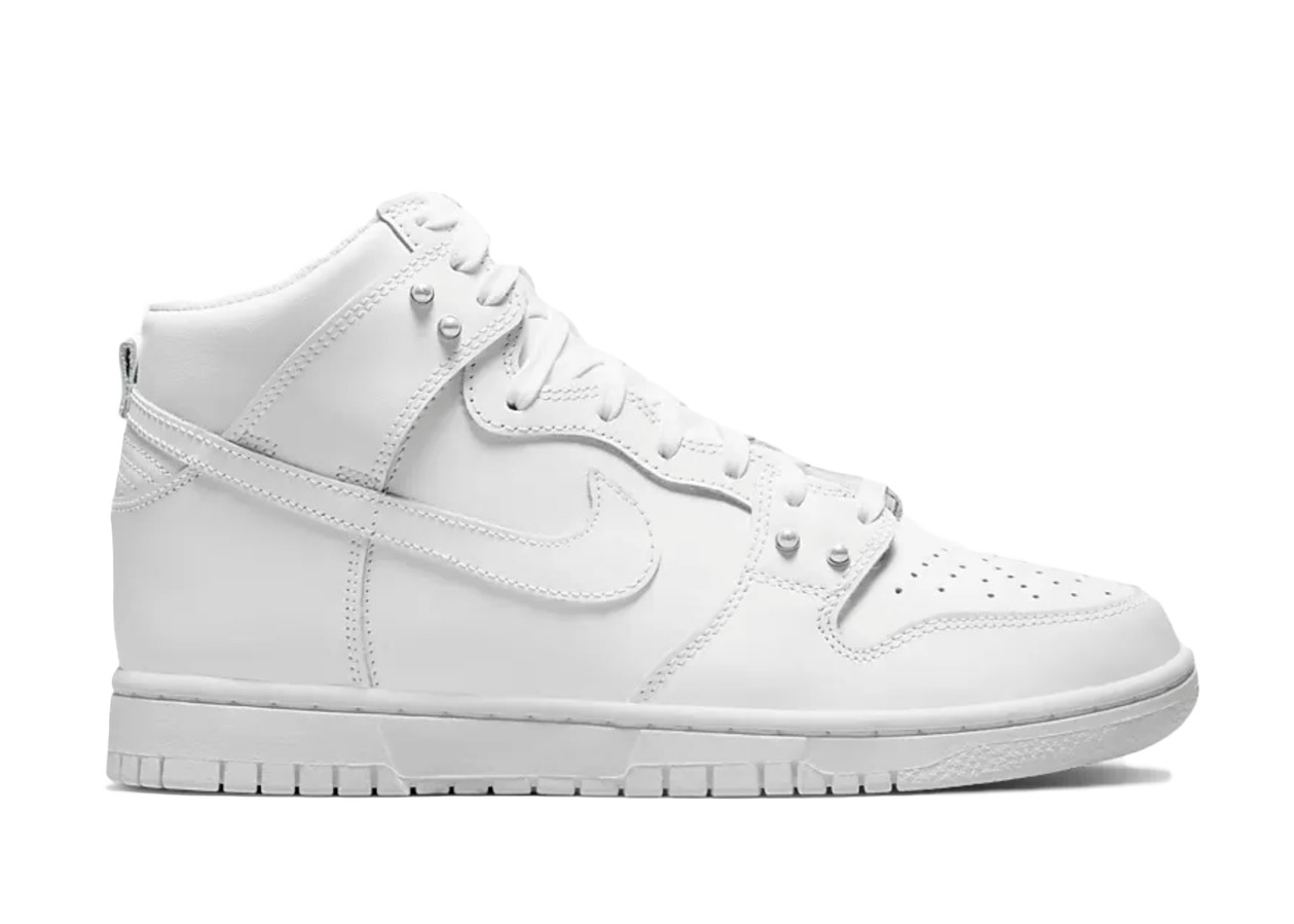 Nike Dunk High SE Pearl White (W)