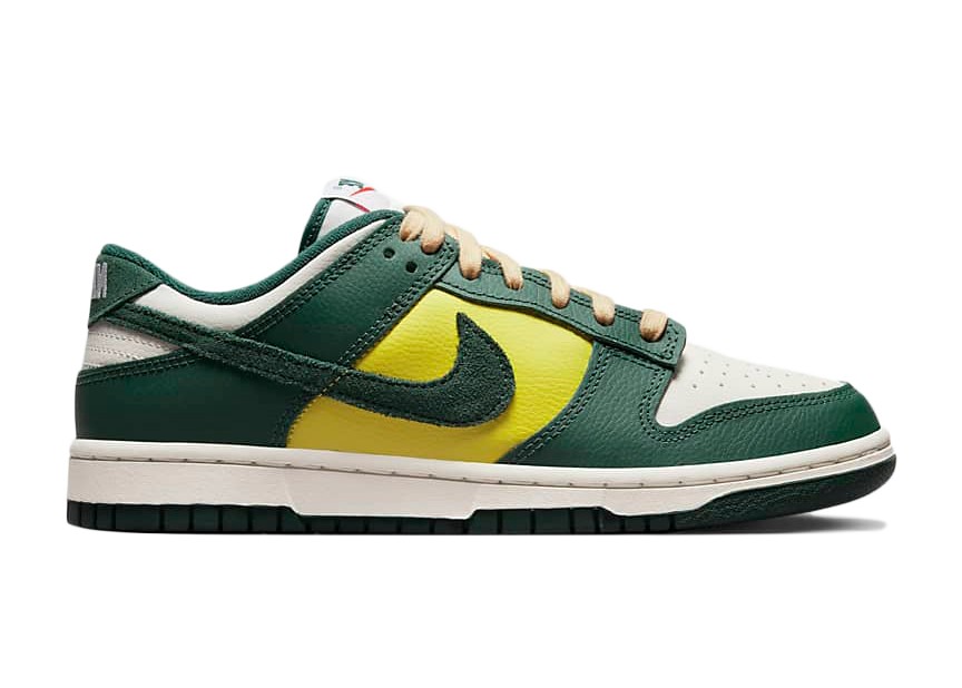 Nike Dunk Low SE Noble Green (W)