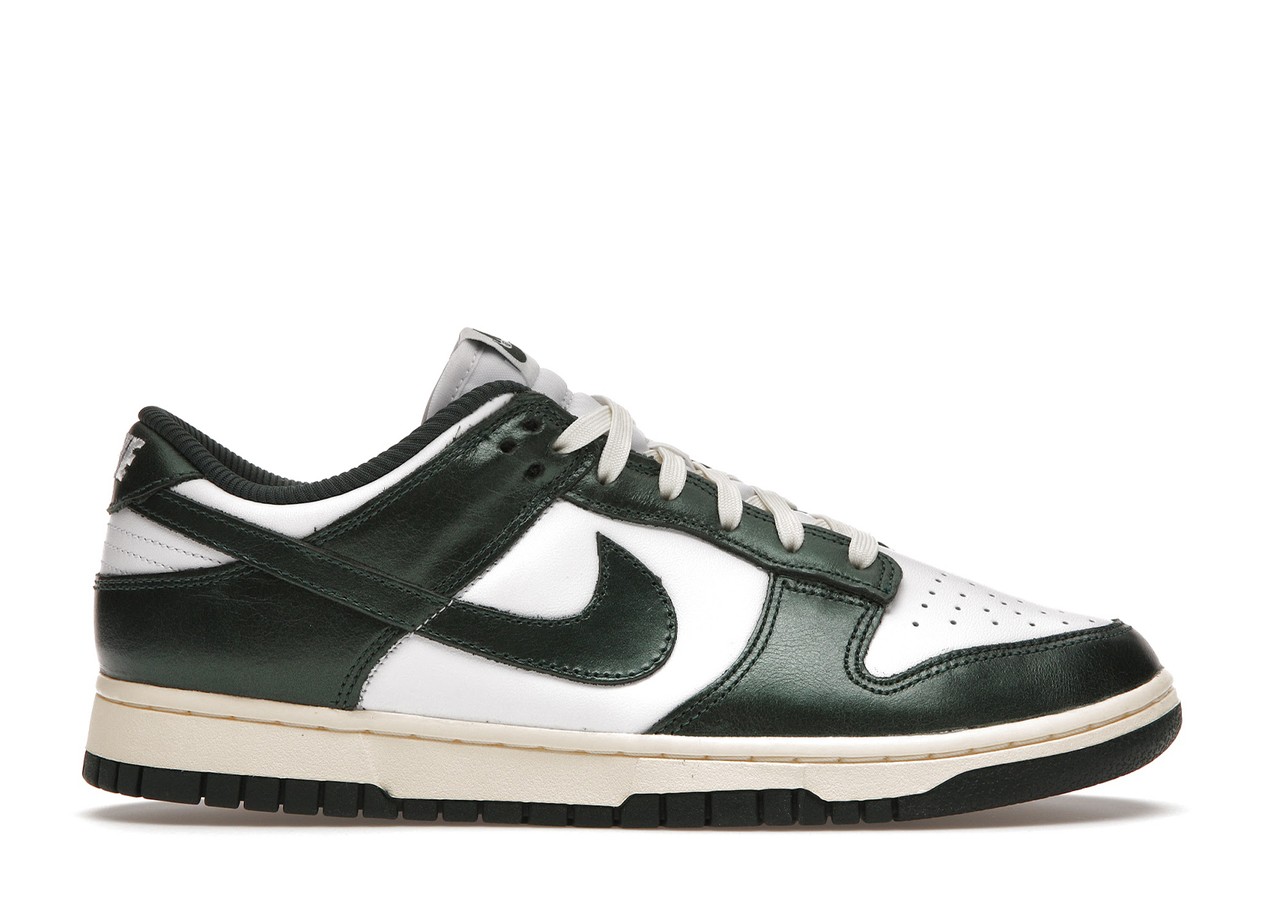 Nike Dunk Low Vintage Green (W)