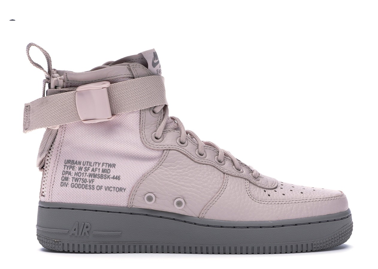 Nike SF Air Force 1 Mid Silt Red (W)